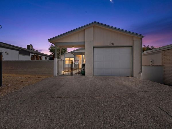 4720 Opal Drive NE, Rio Rancho, NM 87124