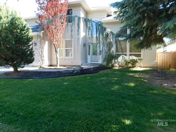 2123 W Divide Creek St, Meridian, ID 83646
