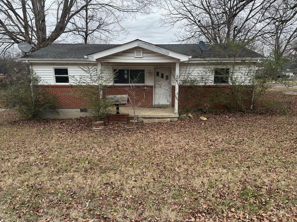 394 Moores Cir , Kingston Springs, TN 37082