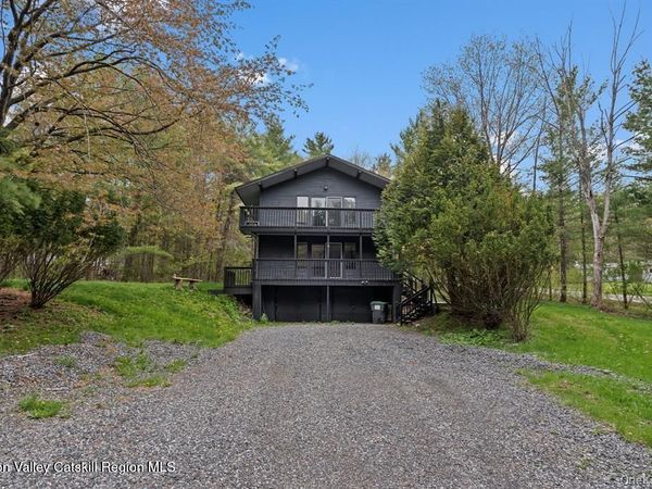 2 Mountain Valley Road, Boiceville, NY 12412