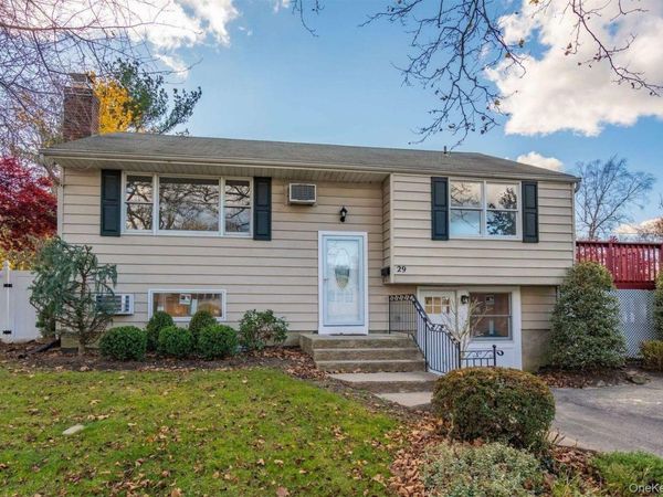 29 Ripley Drive , Northport, NY 11768