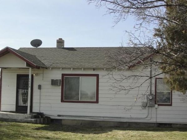 1974 Cromwell Ln, Blackfoot, ID 83221
