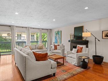 305 2ND ST NW, Unit A, Charlottesville, VA 22902