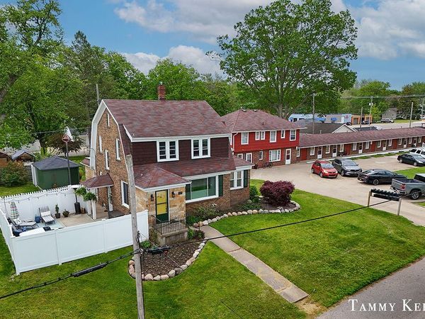 1159 S Shore Drive, Holland, MI 49423