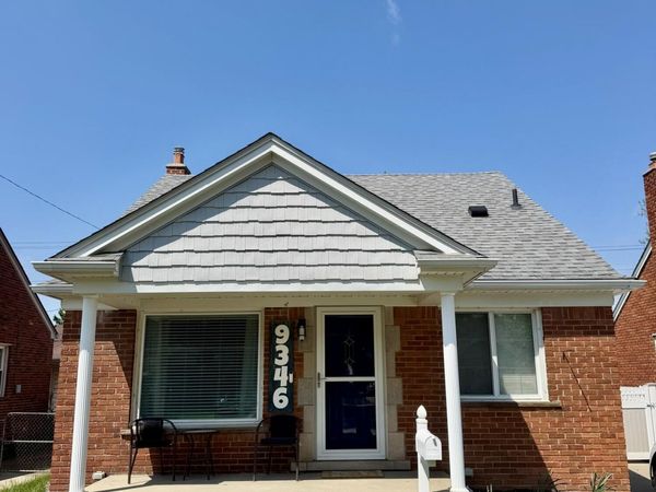 9346 Rosedale Boulevard, Allen Park, MI 48101