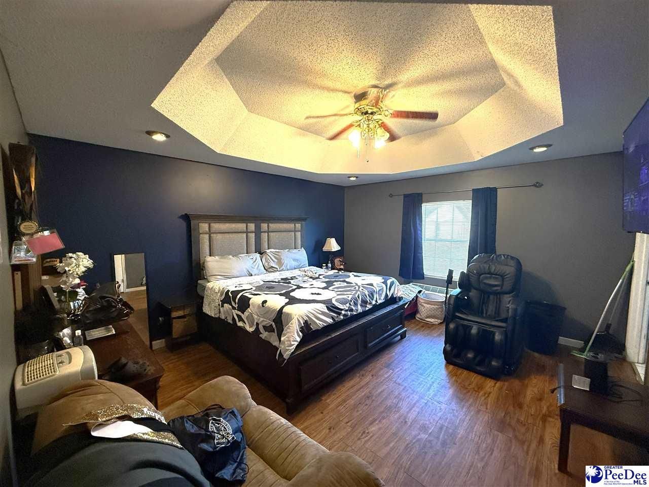 318 Wilmont Street Photo 15