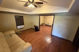 318 Wilmont Street photo 4