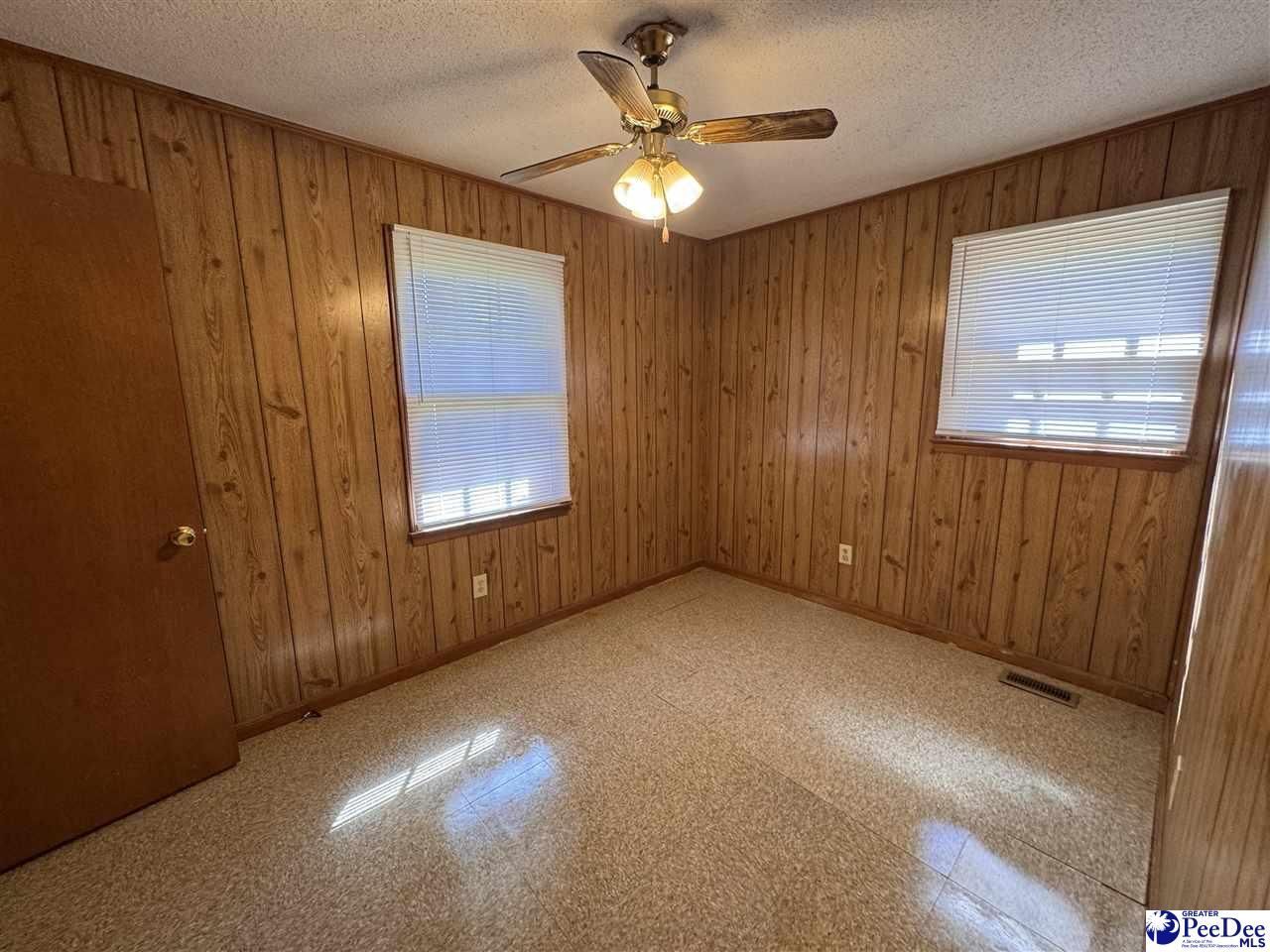 201 Nordell Street Photo 10