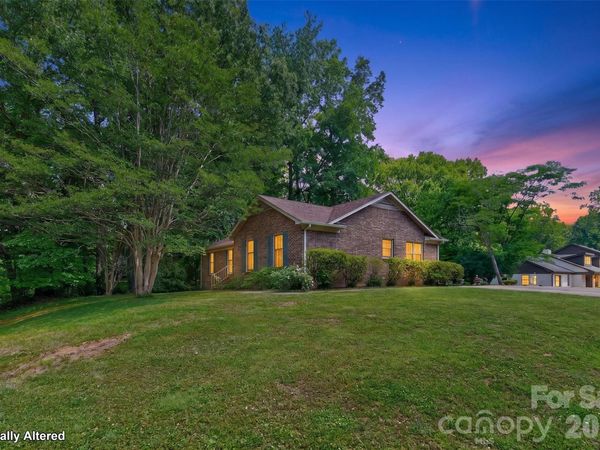 104 Hallett Street , Fort Mill, SC 29715