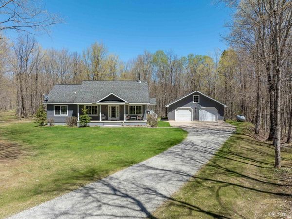 N7776 Carmody Road, Munising Twp, MI 49862