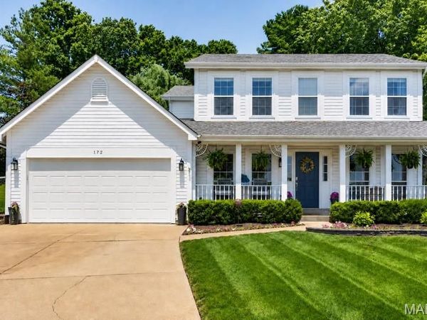 172 Rockwood Place Court, Eureka, MO 63025