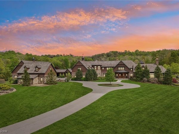 2875 Chagrin River Road , Hunting Valley, OH 44022