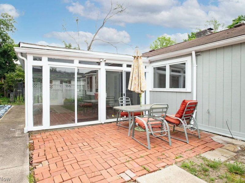 26030 Bagley Road , Olmsted Falls, OH 44138 Photo 4