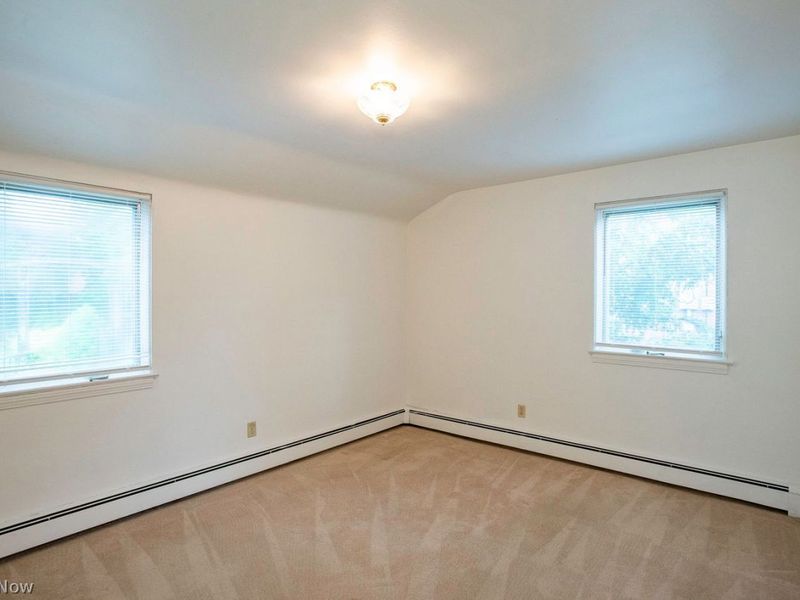 26030 Bagley Road , Olmsted Falls, OH 44138 Photo 8