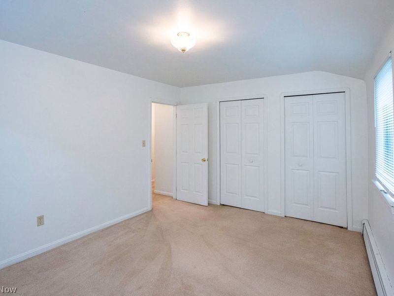 26030 Bagley Road , Olmsted Falls, OH 44138 Photo 9