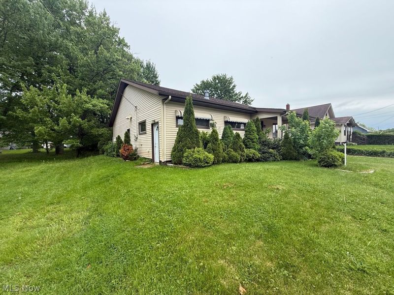 1802 Lyndon Avenue , Ashtabula, OH 44004 Photo 2