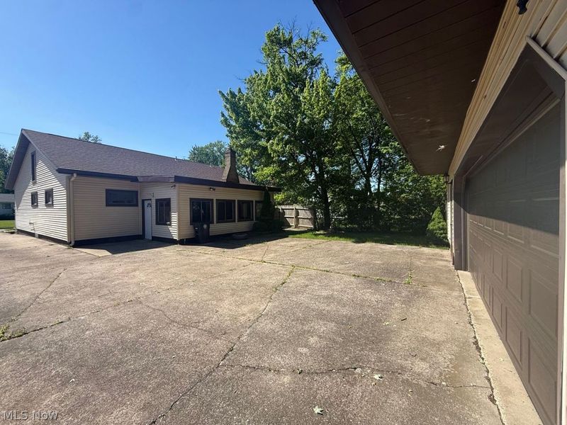 1802 Lyndon Avenue , Ashtabula, OH 44004 Photo 4