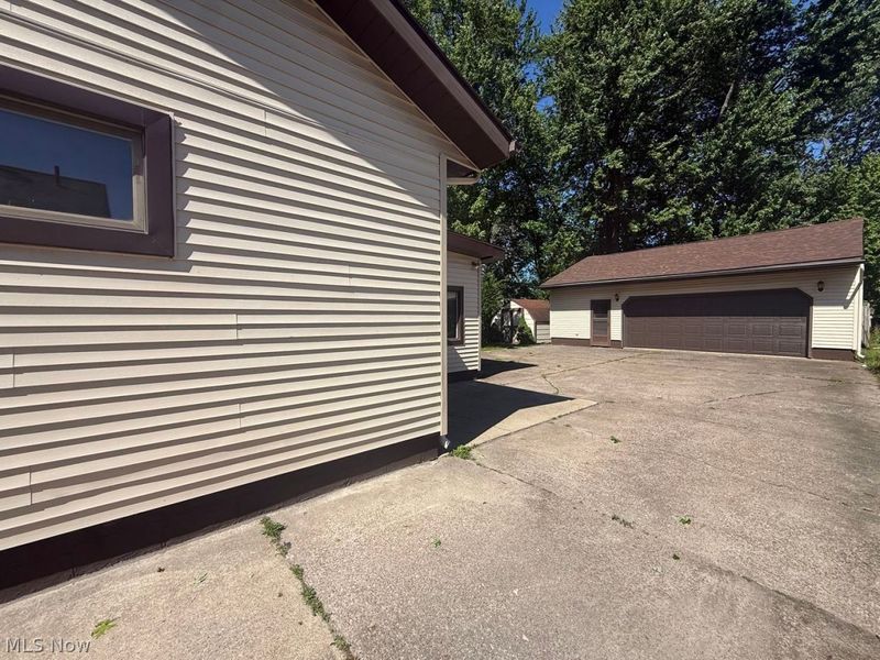 1802 Lyndon Avenue , Ashtabula, OH 44004 Photo 5