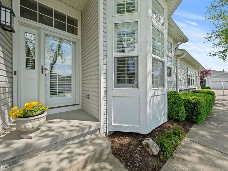 285 Blossom Lane , Chagrin Falls, OH 44022 Photo 2