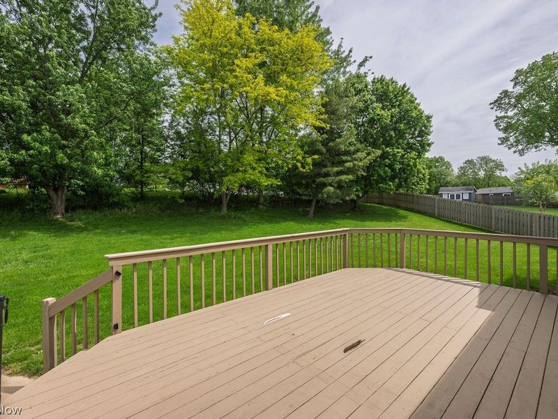 1597 Briarwood Way , Uniontown, OH 44685 Photo 37