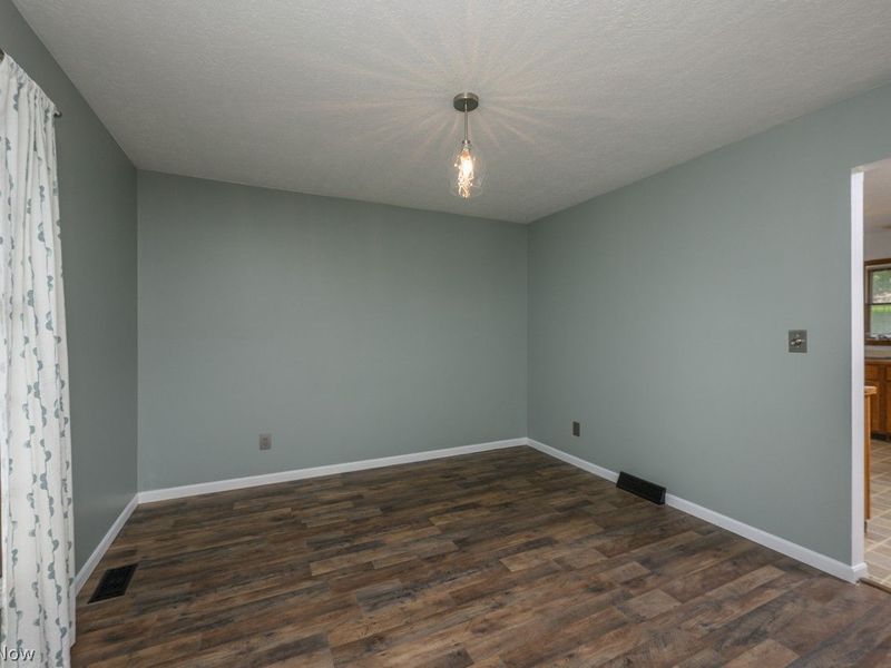 1597 Briarwood Way , Uniontown, OH 44685 Photo 5
