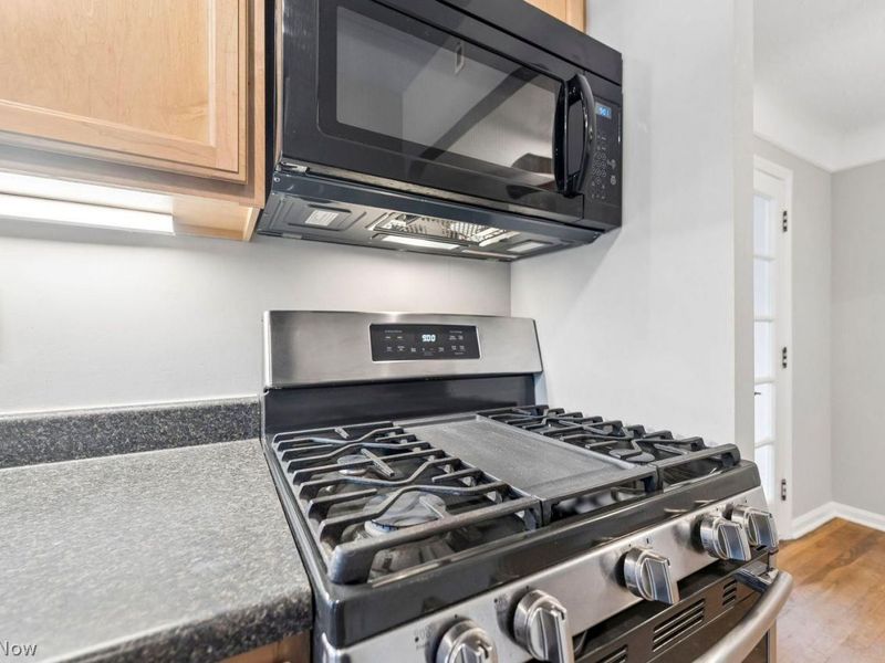 24230 Knickerbocker Road , Bay Village, OH 44140 Photo 19