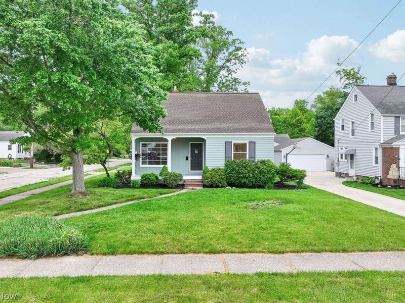 24230 Knickerbocker Road , Bay Village, OH 44140 Photo 3
