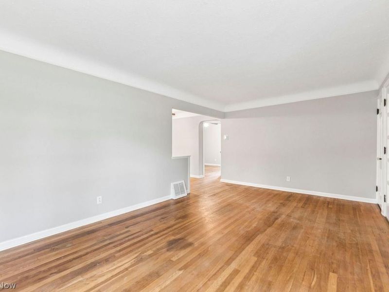 24230 Knickerbocker Road , Bay Village, OH 44140 Photo 9