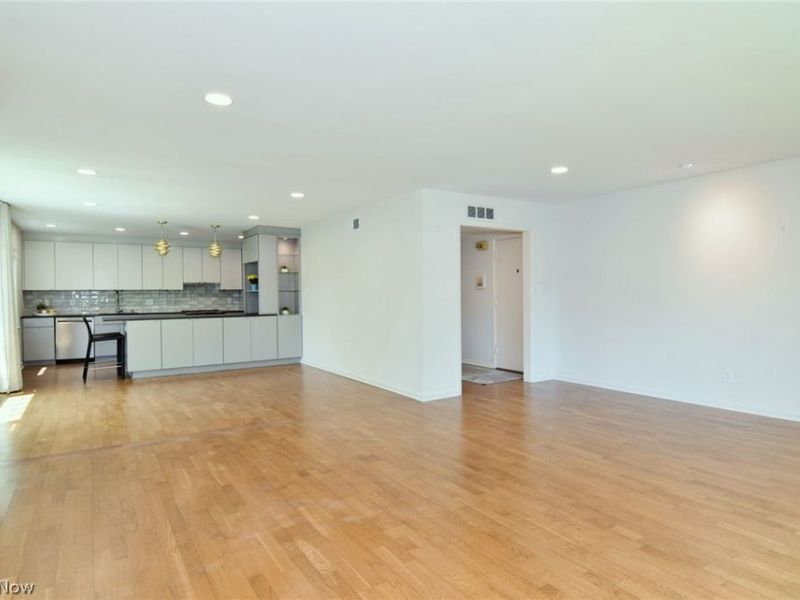 20101 N Park Boulevard , Unit 201, Shaker Heights, OH 44118 Photo 33