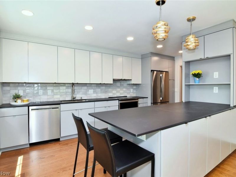 20101 N Park Boulevard , Unit 201, Shaker Heights, OH 44118 Photo 7