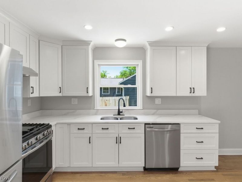 24255 Westwood Road , Westlake, OH 44145 Photo 10