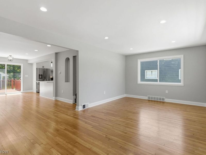24255 Westwood Road , Westlake, OH 44145 Photo 6