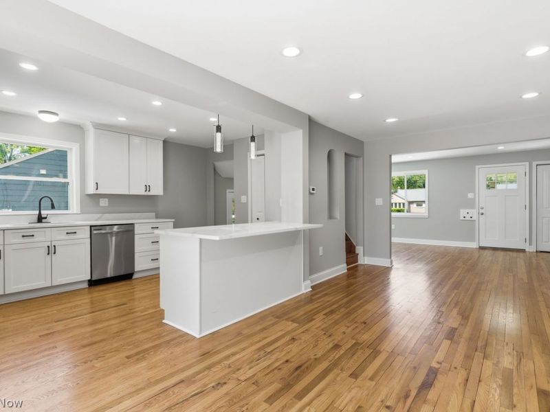 24255 Westwood Road , Westlake, OH 44145 Photo 9