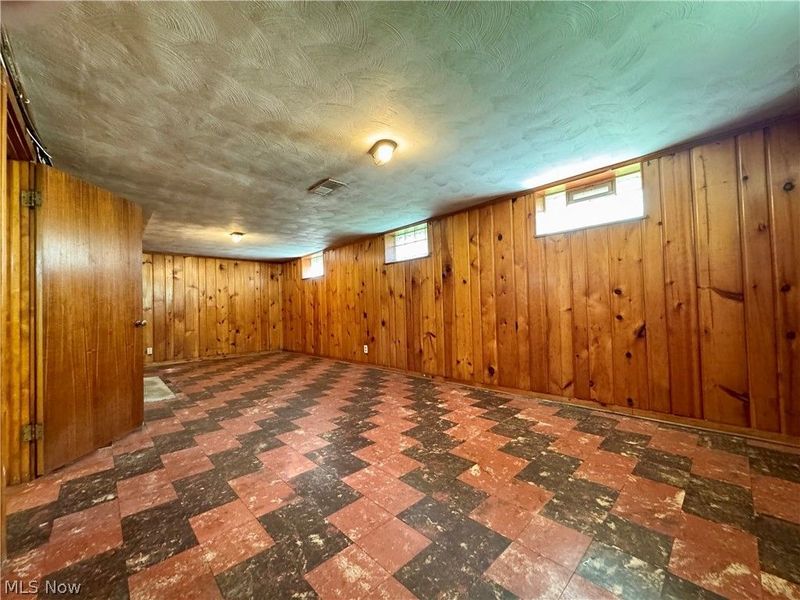 19493 Riverwood Avenue , Rocky River, OH 44116 Photo 35