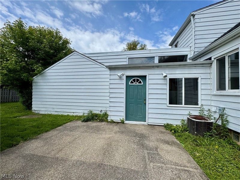 19493 Riverwood Avenue , Rocky River, OH 44116 Photo 39
