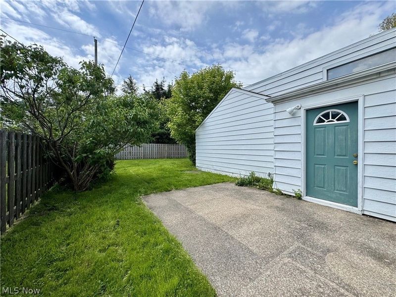19493 Riverwood Avenue , Rocky River, OH 44116 Photo 41