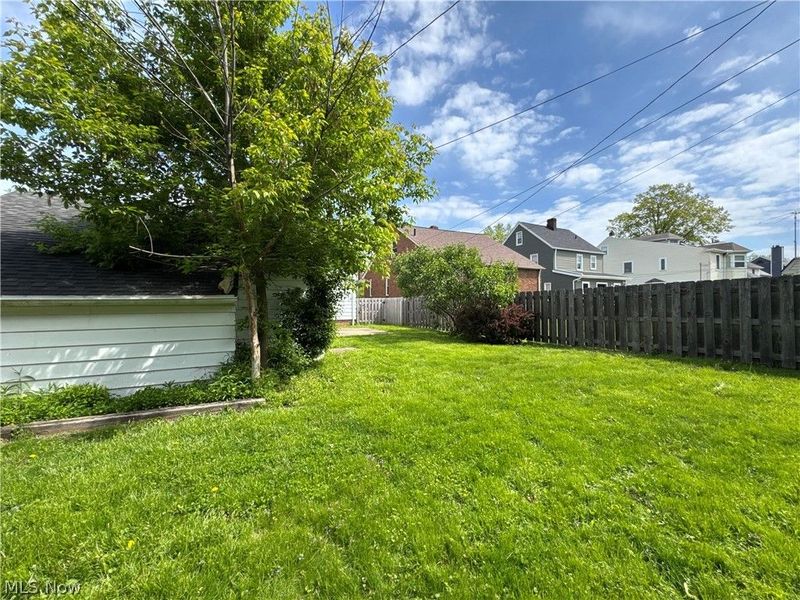 19493 Riverwood Avenue , Rocky River, OH 44116 Photo 43