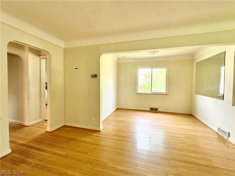 19493 Riverwood Avenue , Rocky River, OH 44116 Photo 9