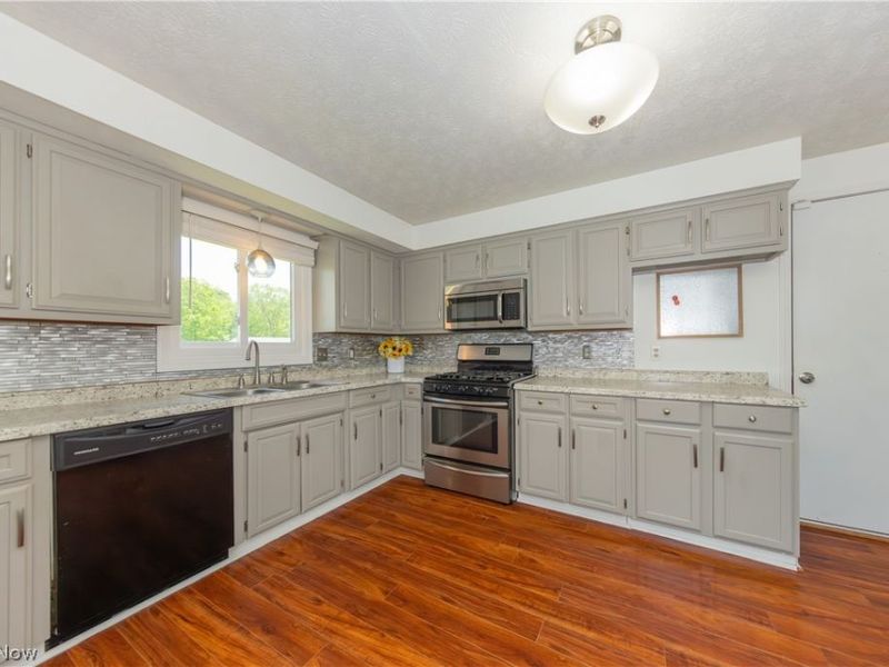 9010 Kirby Lane , Streetsboro, OH 44241 Photo 10