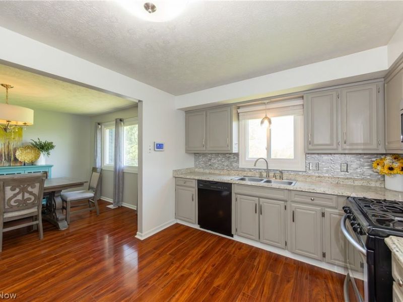 9010 Kirby Lane , Streetsboro, OH 44241 Photo 11