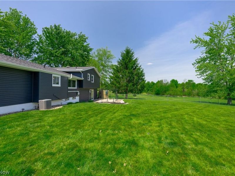 9010 Kirby Lane , Streetsboro, OH 44241 Photo 41