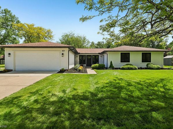 431 Lynden Drive , Highland Heights, OH 44143