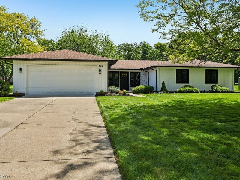 431 Lynden Drive , Highland Heights, OH 44143 Photo 2