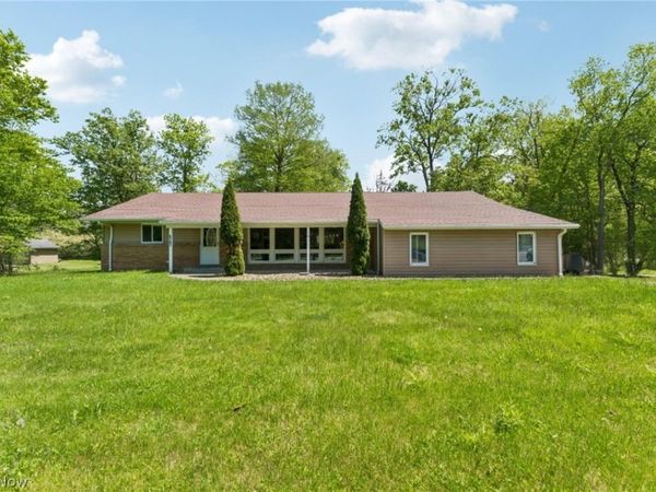 8161 State Road , North Royalton, OH 44133