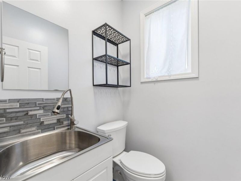 8161 State Road , North Royalton, OH 44133 Photo 15