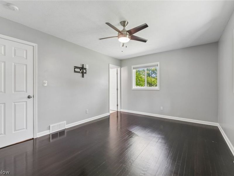 8161 State Road , North Royalton, OH 44133 Photo 22