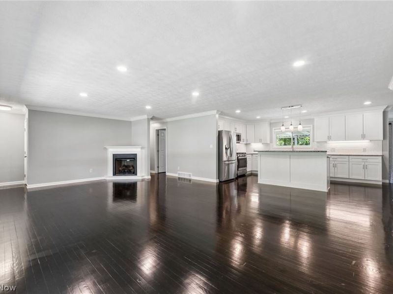 8161 State Road , North Royalton, OH 44133 Photo 8