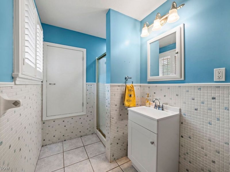 34008 Detroit Road , Avon, OH 44011 Photo 33