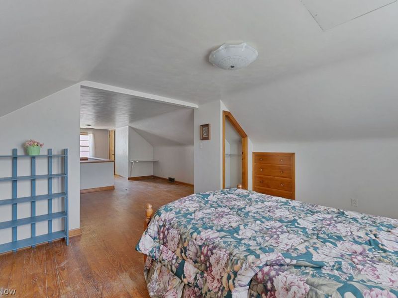 132 S Main Street , Youngstown, OH 44515 Photo 21
