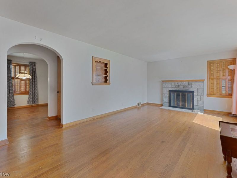 132 S Main Street , Youngstown, OH 44515 Photo 7